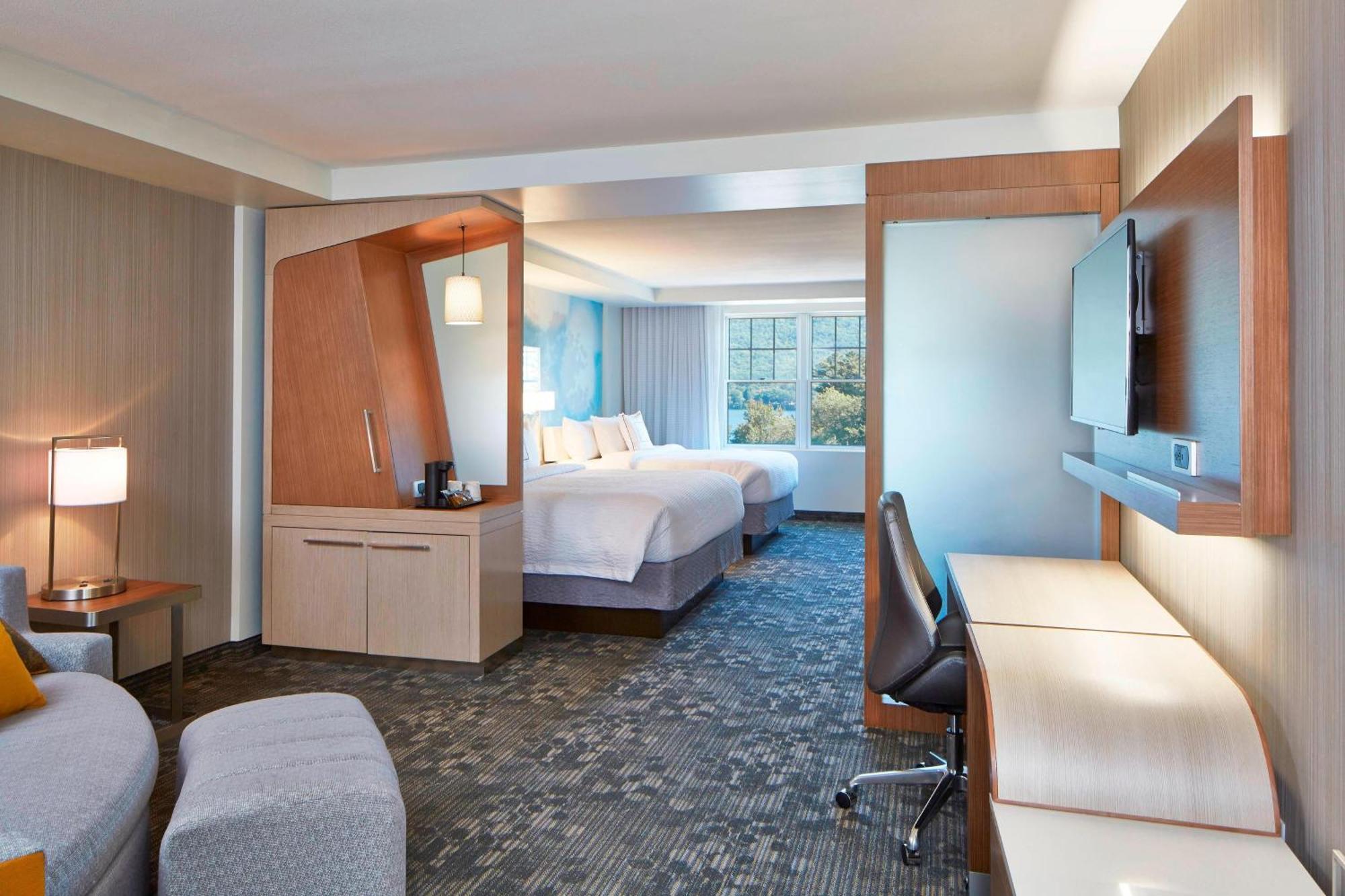 คอร์ตยาร์ด เลค จอร์จ Hotel เลคจอร์จ ภายนอก รูปภาพ